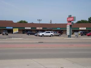 More details for 2607-2621 University Dr S, Fargo, ND - Office/Retail for Lease