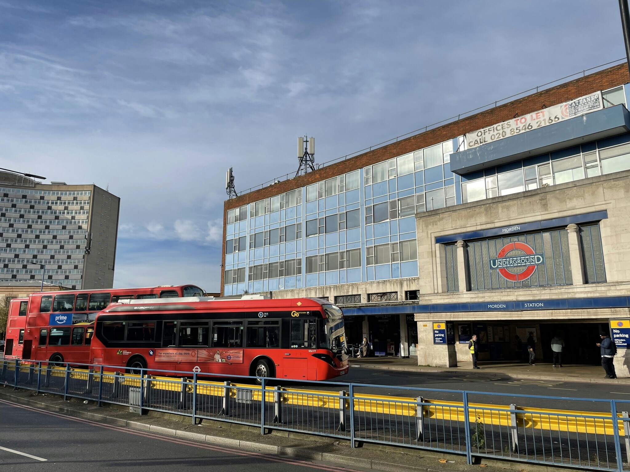 London Rd, Morden for lease Building Photo- Image 1 of 3