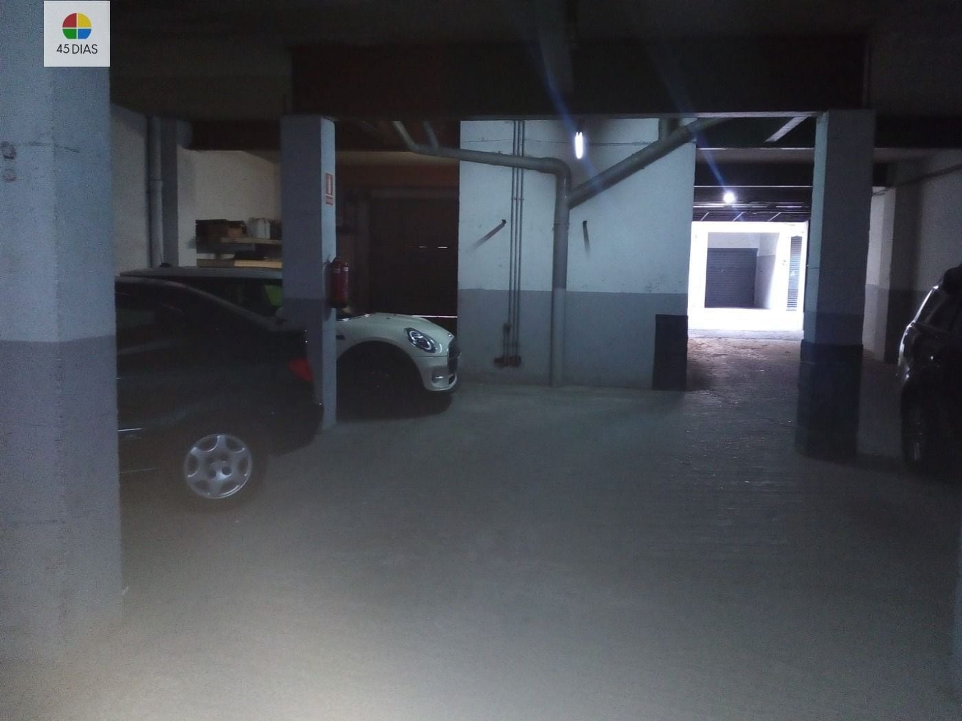 Retail in Cerdanyola del Vallès, Barcelona for lease Interior Photo- Image 1 of 3