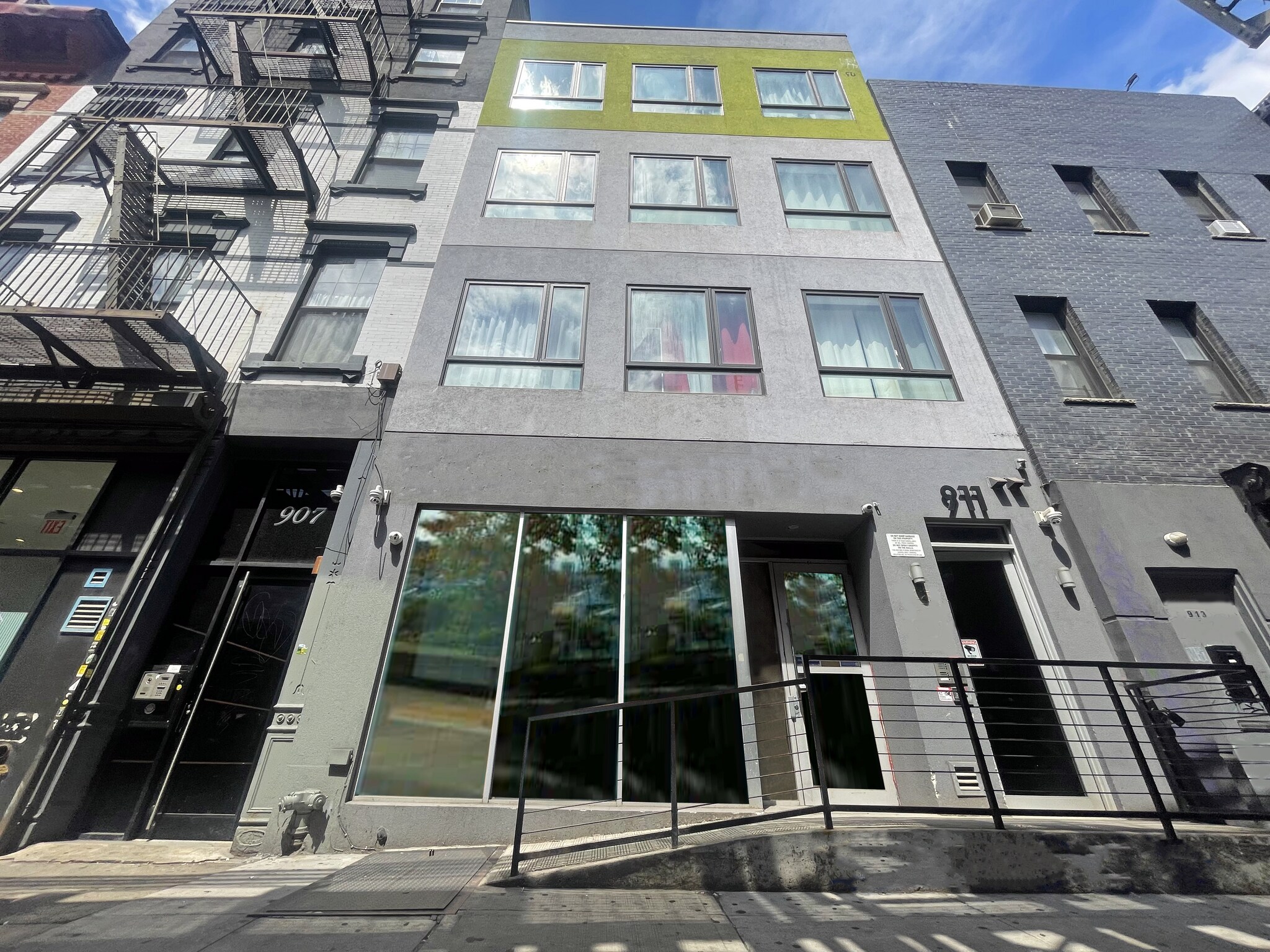 911 Broadway, Brooklyn, NY for sale Building Photo- Image 1 of 1