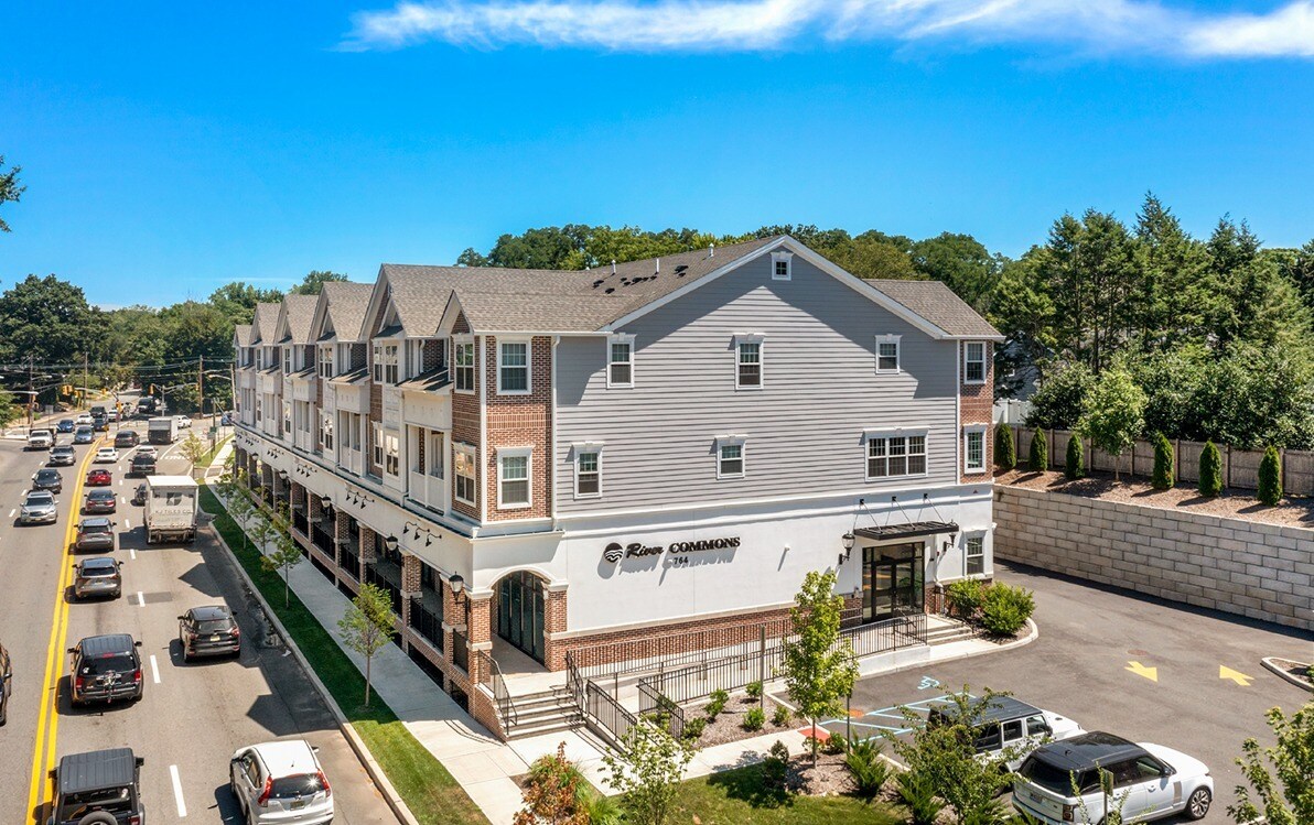 764 New Bridge Rd, Teaneck, NJ for sale Building Photo- Image 1 of 1