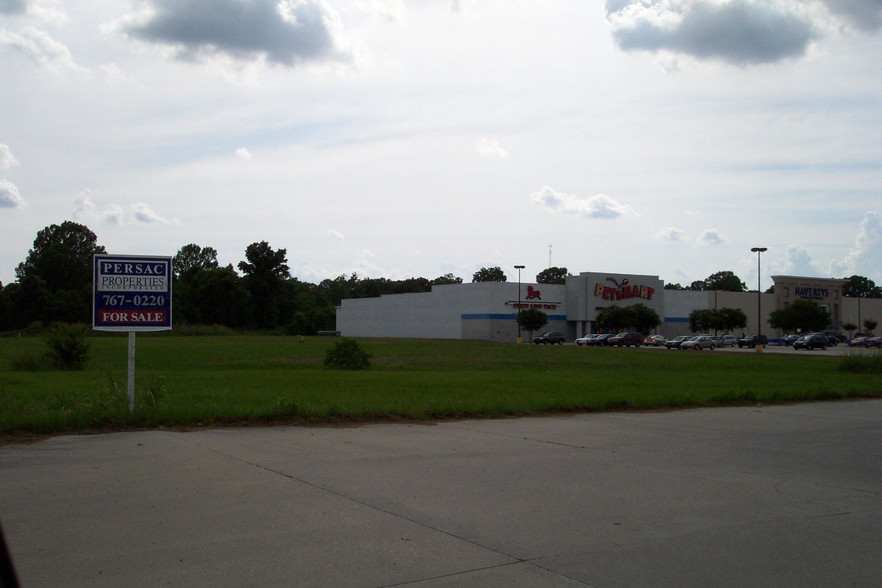 8660 Airline Hwy, Baton Rouge, LA for sale - Building Photo - Image 1 of 1