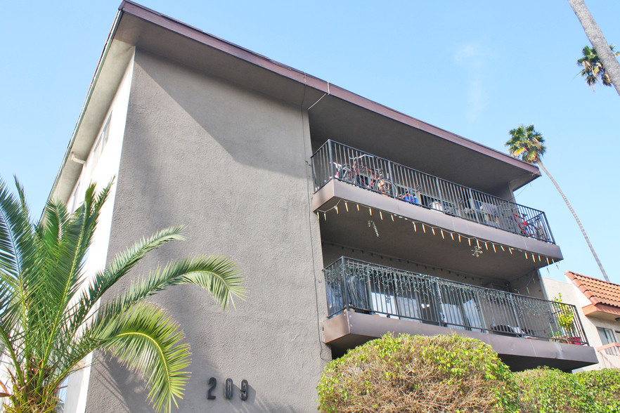 209 S Normandie Ave, Los Angeles, CA for sale - Other - Image 1 of 1