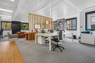 93 Rue Nationale, Boulogne-Billancourt for lease Interior Photo- Image 1 of 14
