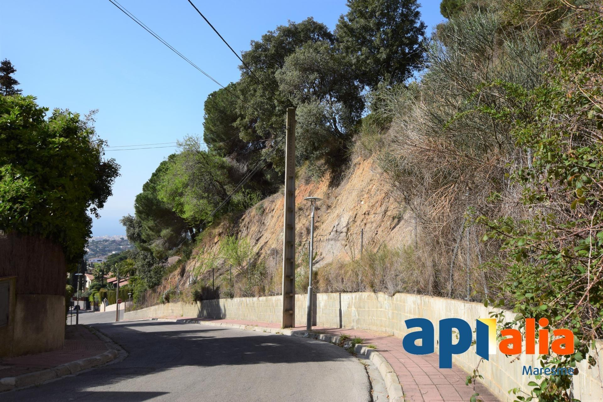 Land in Cabrils, Barcelona for sale Primary Photo- Image 1 of 8