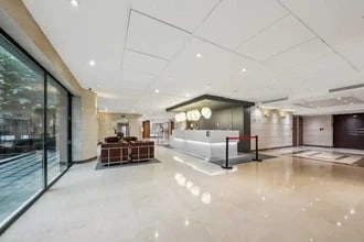 94 Rue De Provence, Paris for lease Interior Photo- Image 2 of 13