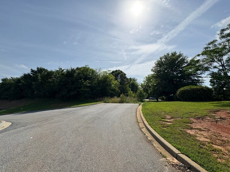 0 Woodson St, Greenville, SC for sale - Building Photo - Image 2 of 4