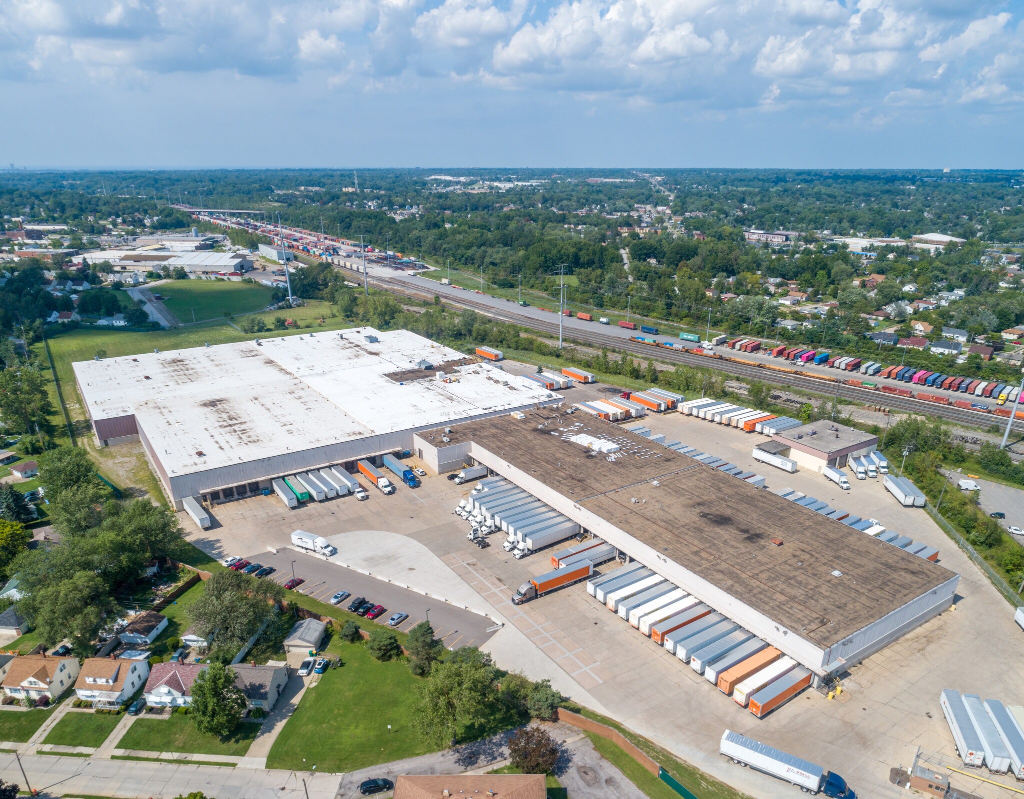 5700 Lee Rd S, Maple Heights, OH, 44137 Warehouse Property For Sale