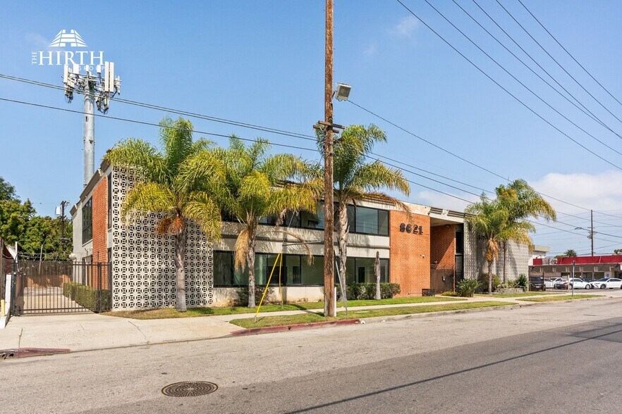 8621 Bellanca Ave, Los Angeles, CA for sale - Building Photo - Image 3 of 35