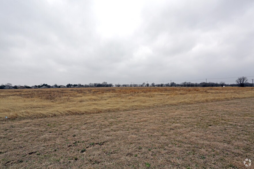 Old Decatur Rd & McLeroy Blvd, Saginaw, TX for sale - Primary Photo - Image 1 of 1
