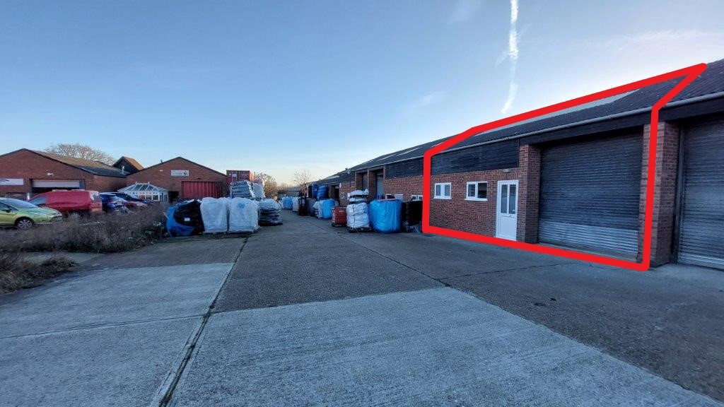 Bancrofts Rd, South Woodham Ferrers for lease Primary Photo- Image 1 of 2