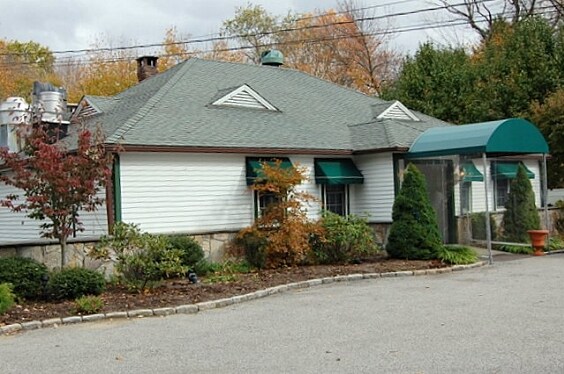 407 Smith Ridge Rd, South Salem, NY for sale Primary Photo- Image 1 of 1