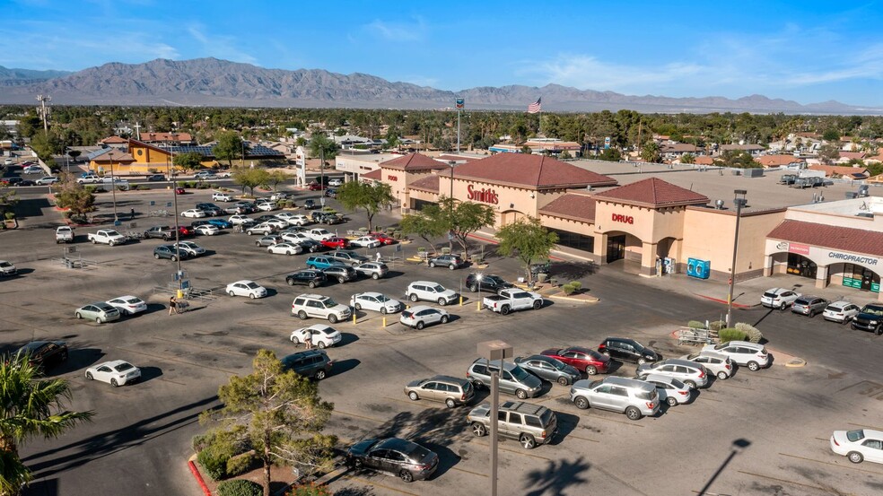 3100-3174 N Rainbow Blvd, Las Vegas, NV for lease - Building Photo - Image 3 of 21