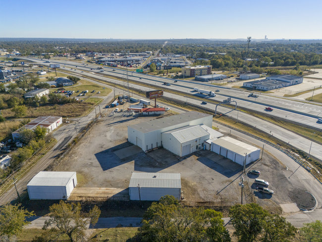 6145 S 57th Ave W, Tulsa, OK for lease - Building Photo - Image 1 of 20