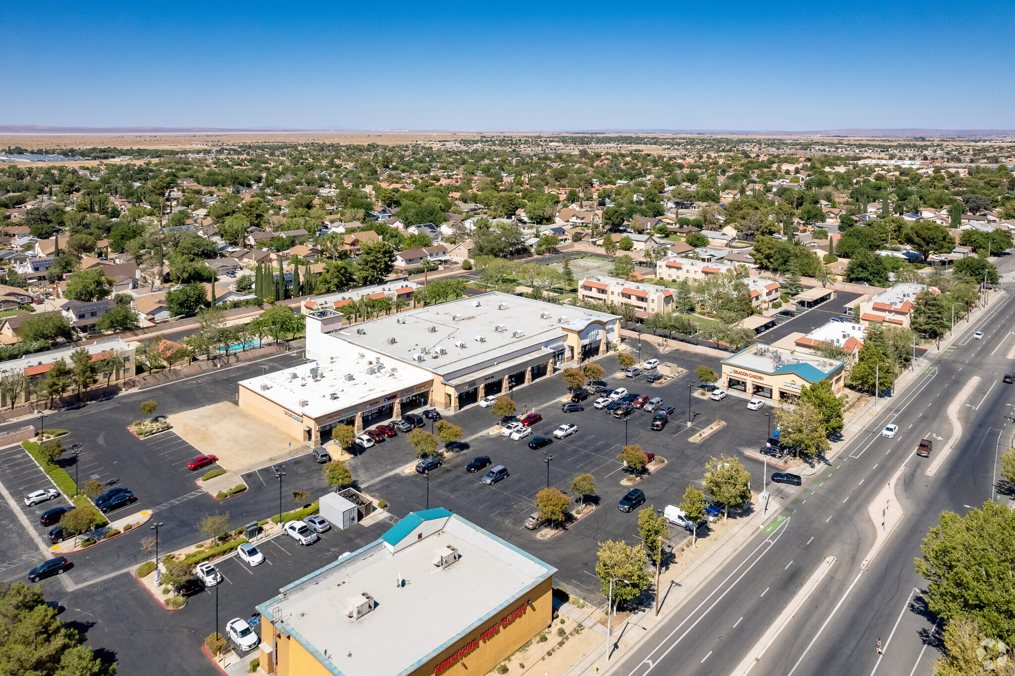 1061 E Avenue J, Lancaster, CA for lease Building Photo- Image 1 of 20