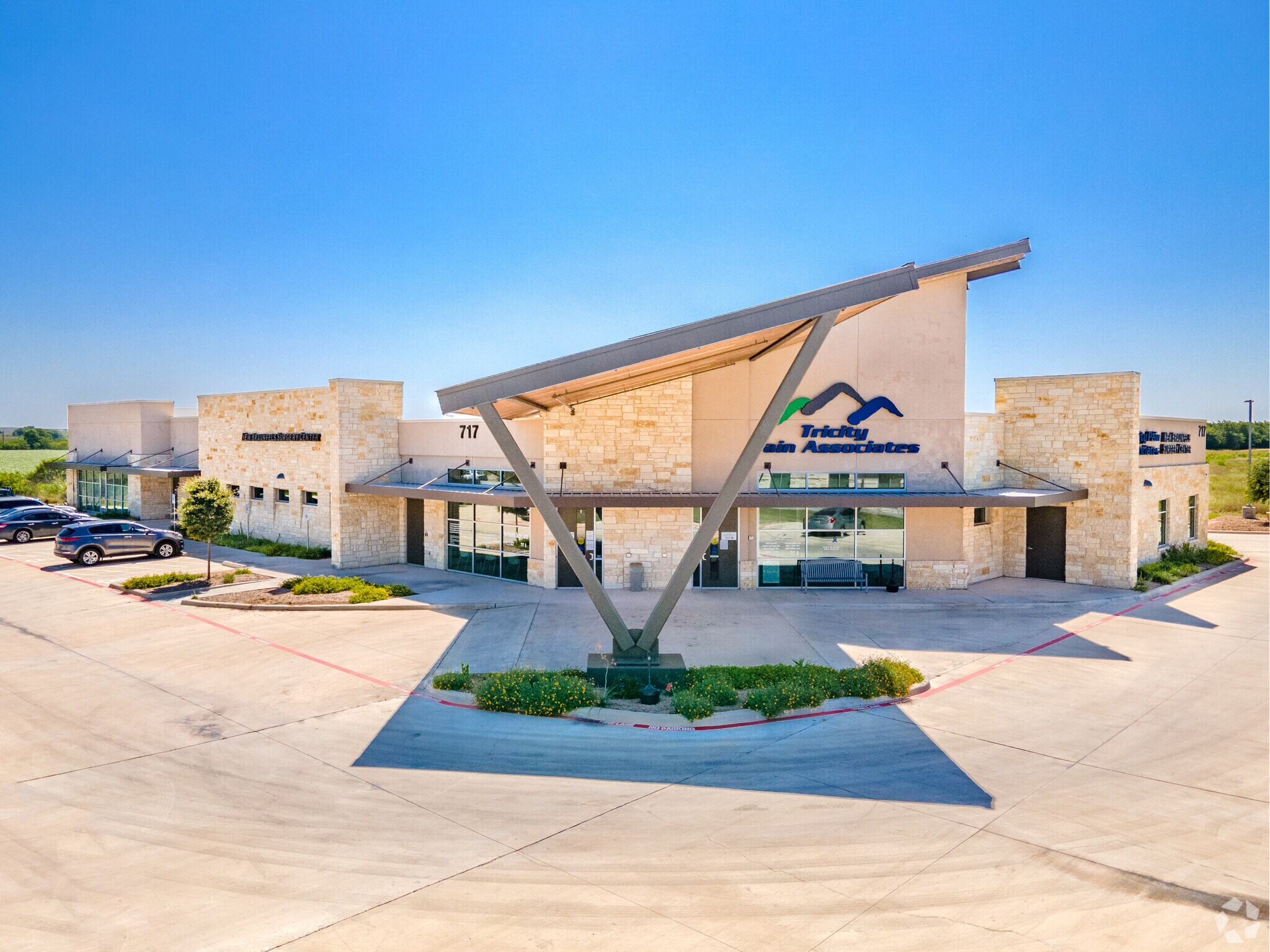 717 Generations, New Braunfels, TX for sale Primary Photo- Image 1 of 1