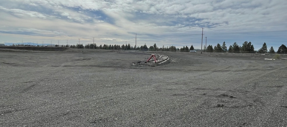 2821-2823 S Craig Rd, Airway Heights, WA for lease - Building Photo - Image 3 of 4