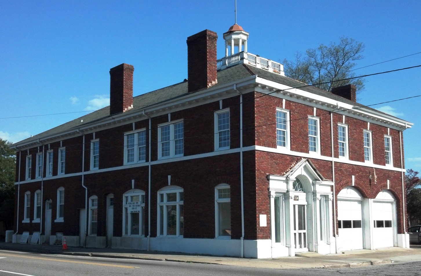 112 N Elm St, Lumberton, NC for sale Primary Photo- Image 1 of 1