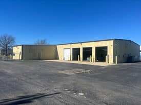 2440 Colt Rd, Springfield IL - Warehouse