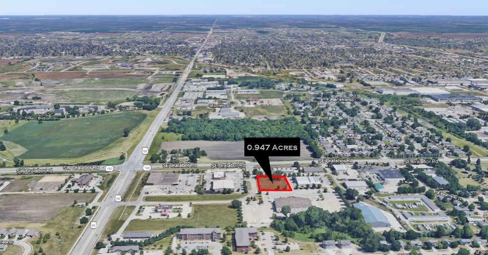 235 SE Oralabor Rd, Ankeny, IA 50021