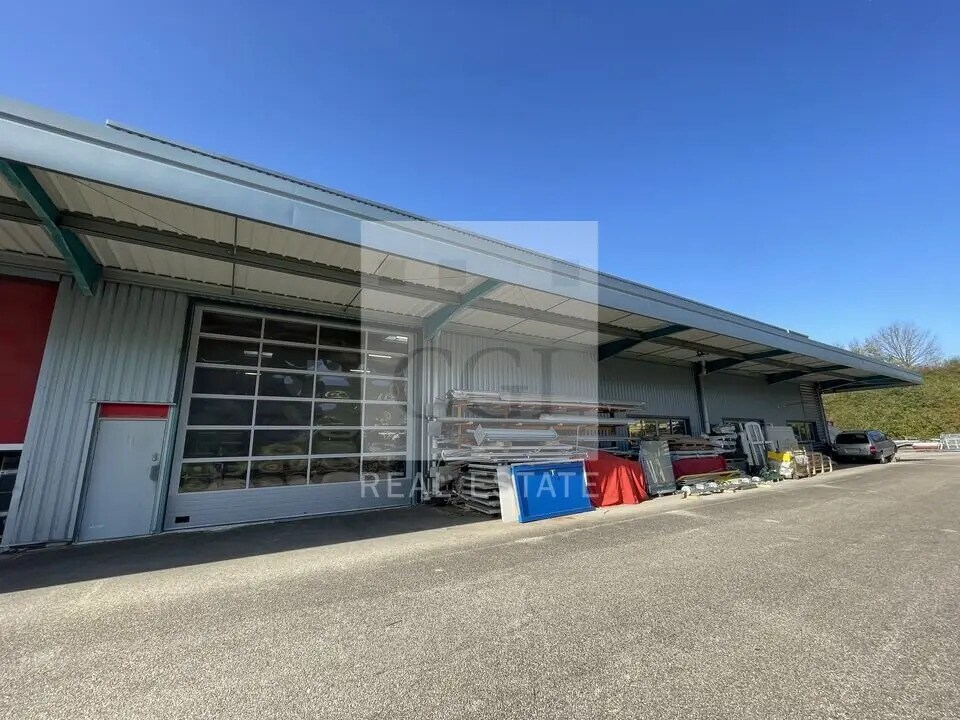 Location Local d'activités 570 m² - Photo 1