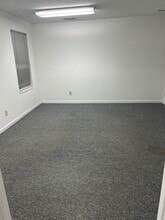 8051 Windham Lake Dr, Indianapolis, IN for lease Building Photo- Image 1 of 4