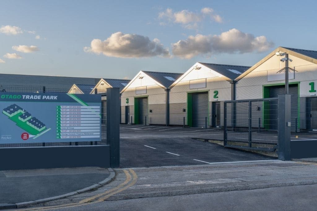 23 Crown Rd, Enfield for lease Building Photo- Image 1 of 42