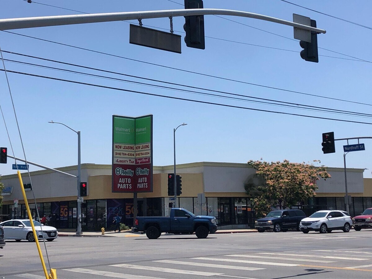 9070 Van Nuys Blvd, Panorama City, CA 91402 Vannord Center