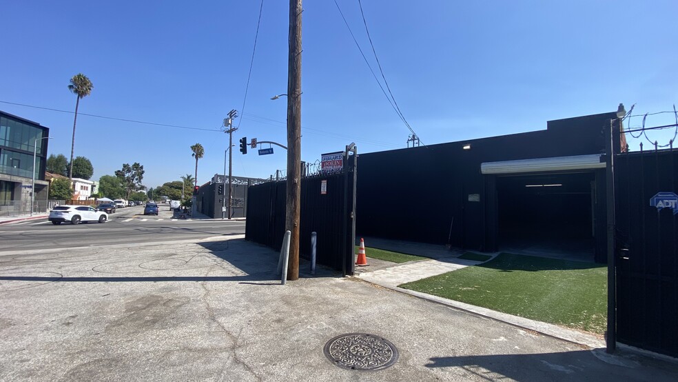 5216-5220 W Jefferson Blvd, Los Angeles, CA for lease - Building Photo - Image 2 of 4