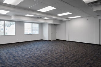 170 Sheppard Ave E, Toronto, ON for lease Building Photo- Image 1 of 4