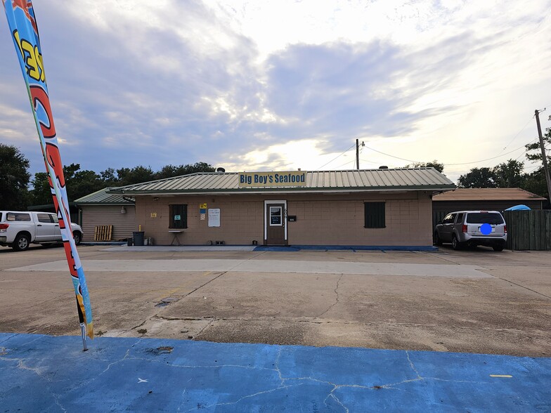 606 W Main St, Thibodaux, LA for sale - Primary Photo - Image 1 of 30