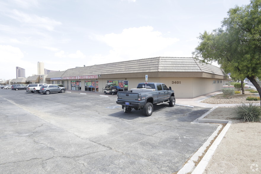 3401 Sirius Ave, Las Vegas, NV for lease - Primary Photo - Image 1 of 13