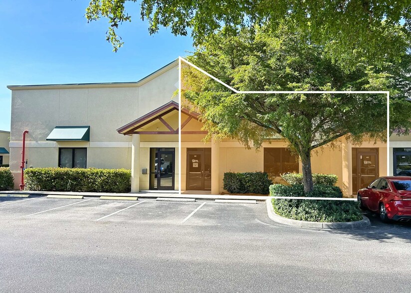 10970 S Cleveland Ave, Fort Myers, FL for lease - Building Photo - Image 1 of 4