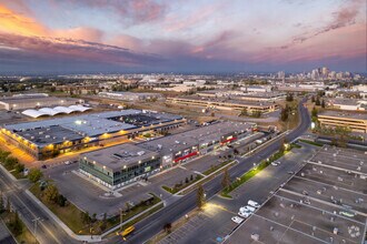 3223 5 Av NE, Calgary, AB - aerial  map view - Image1