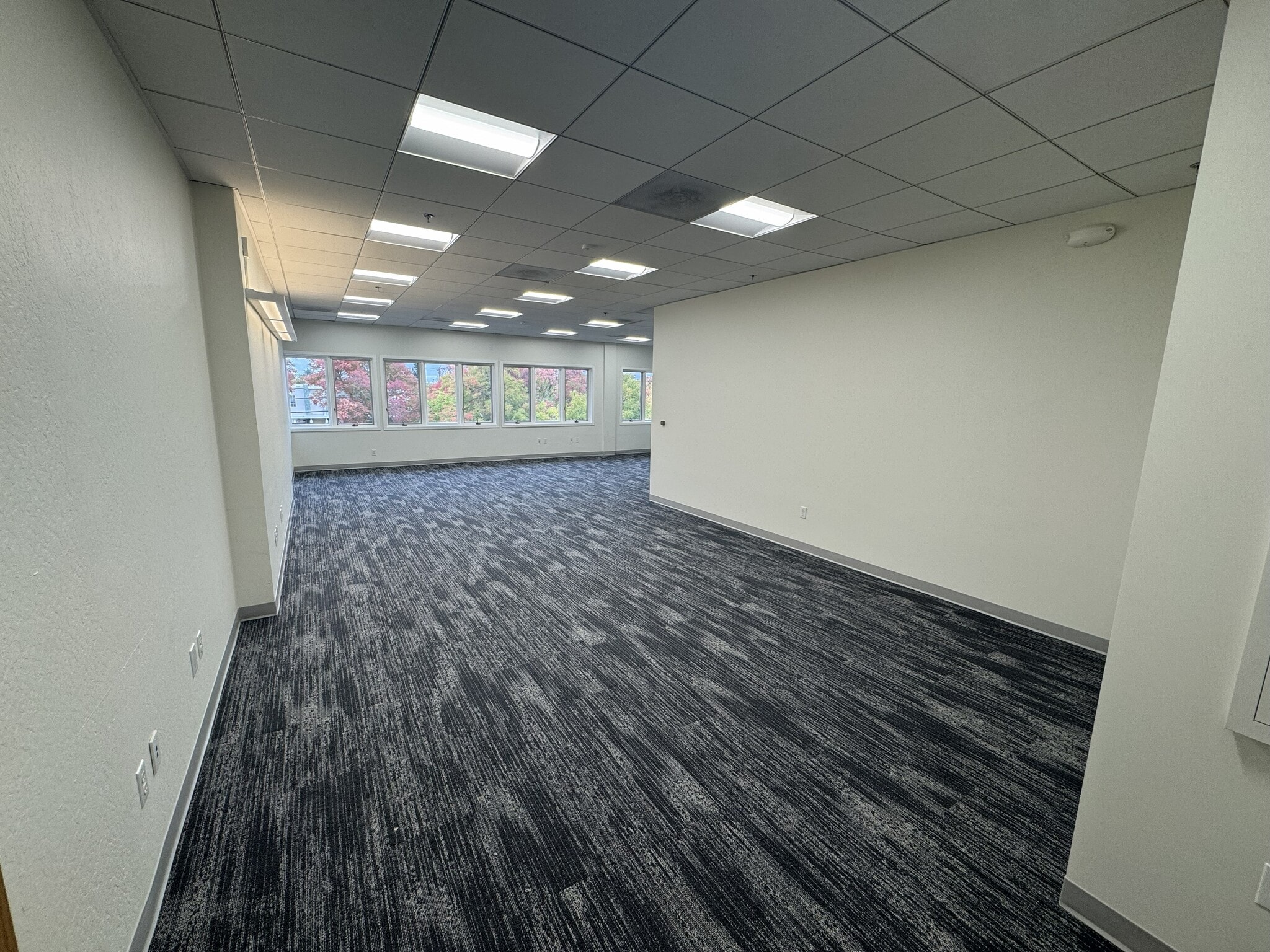 280 2nd St, Los Altos, CA for lease Interior Photo- Image 1 of 6