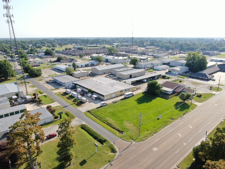 708 N 29th St, Monroe, LA for sale - Building Photo - Image 3 of 24