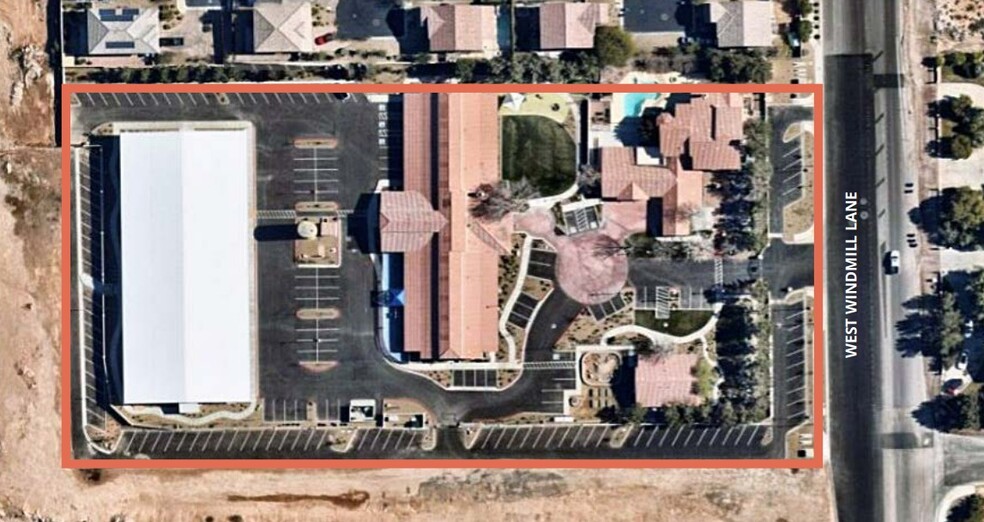 8390 W Windmill Ln, Las Vegas, NV for lease - Building Photo - Image 1 of 1