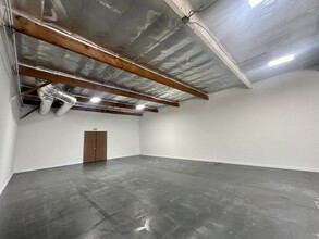 200-220 S Grand Ave, Santa Ana, CA for lease Interior Photo- Image 2 of 5