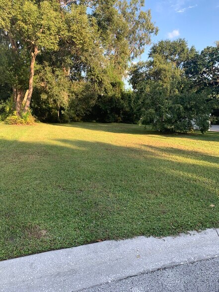 10810 Tradition Loop, Tampa, FL for sale - Primary Photo - Image 1 of 1