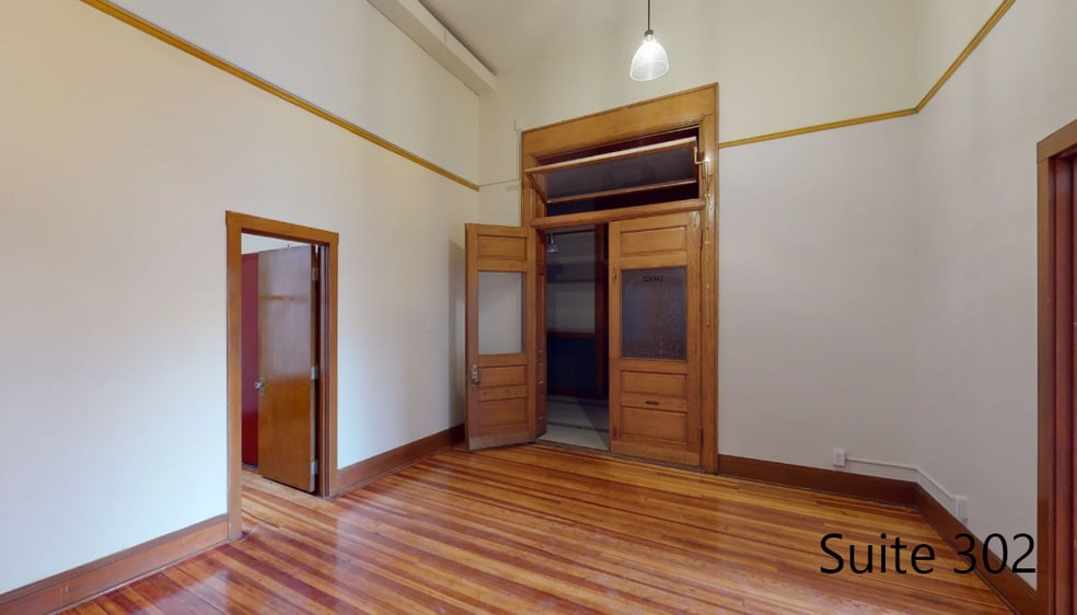 112-114 SW 6th Ave, Topeka, KS for lease - Building Photo - Image 3 of 9