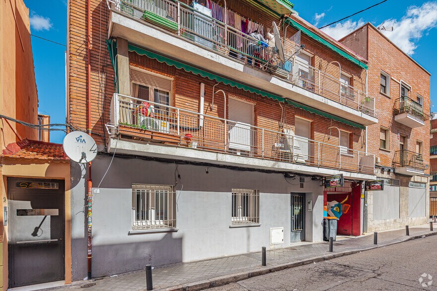 Multifamily in Madrid, Madrid for sale - Building Photo - Image 2 of 2