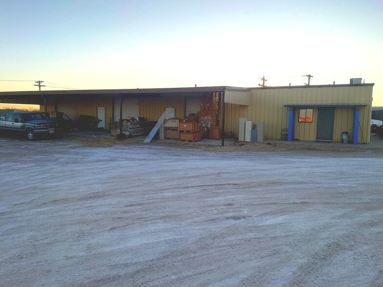 6002 US Highway 50, Lamar, CO for sale - Building Photo - Image 2 of 8