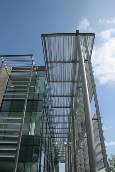 Sanderson Rd, Uxbridge for lease - Building Photo - Image 3 of 3