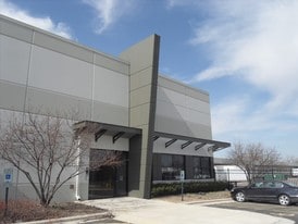 310 E Crossroads Pky, Bolingbrook IL - Warehouse