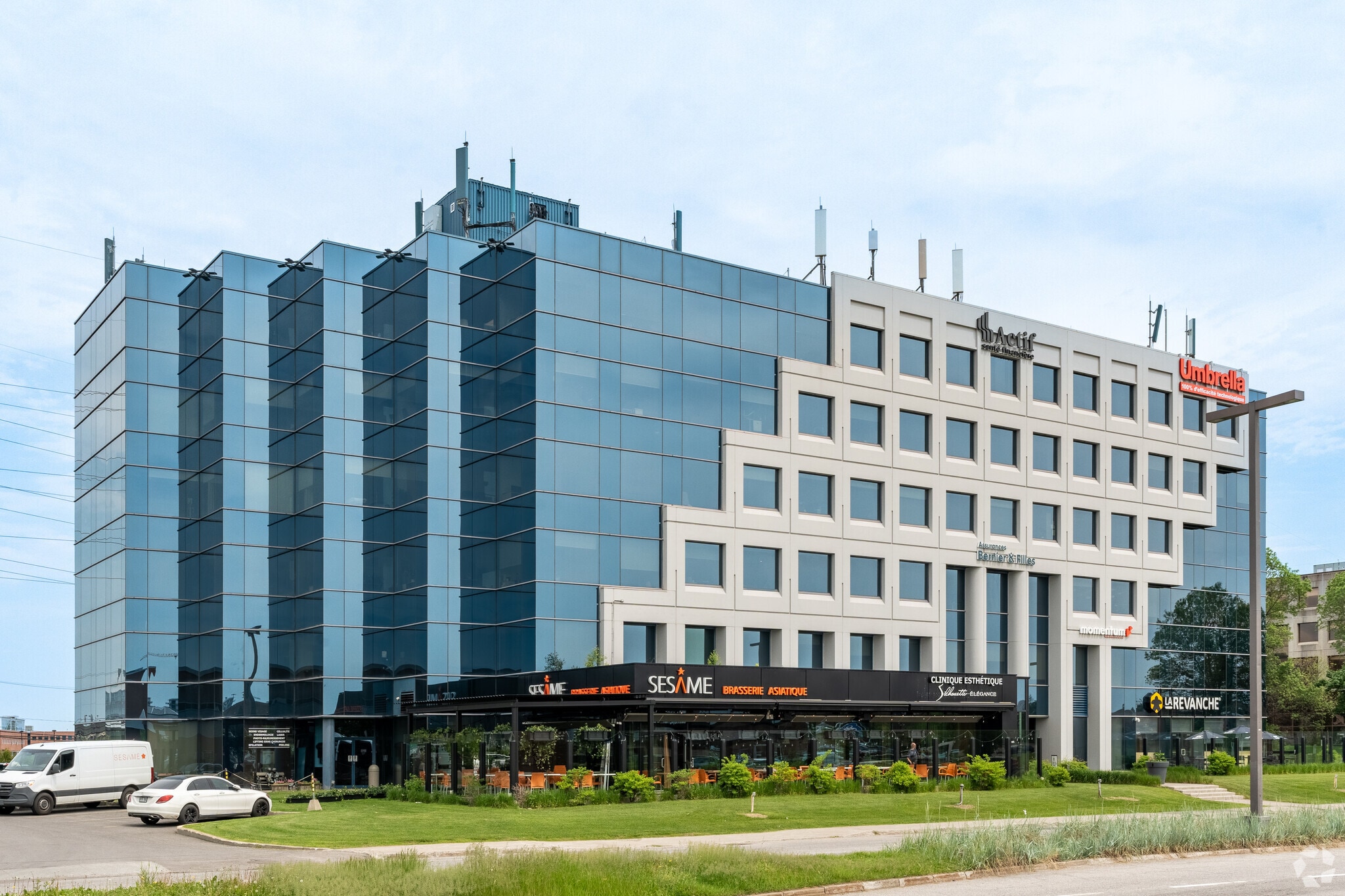 5600 Boul Des Galeries, Québec, QC for sale Primary Photo- Image 1 of 1