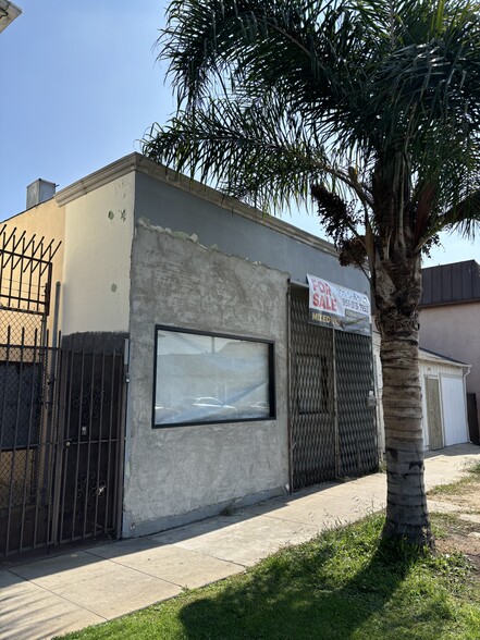 5956 West Blvd, Los Angeles, CA for sale - Building Photo - Image 1 of 16