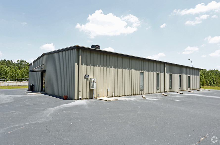 117 Wortham St, Wadesboro, NC for lease - Building Photo - Image 3 of 6