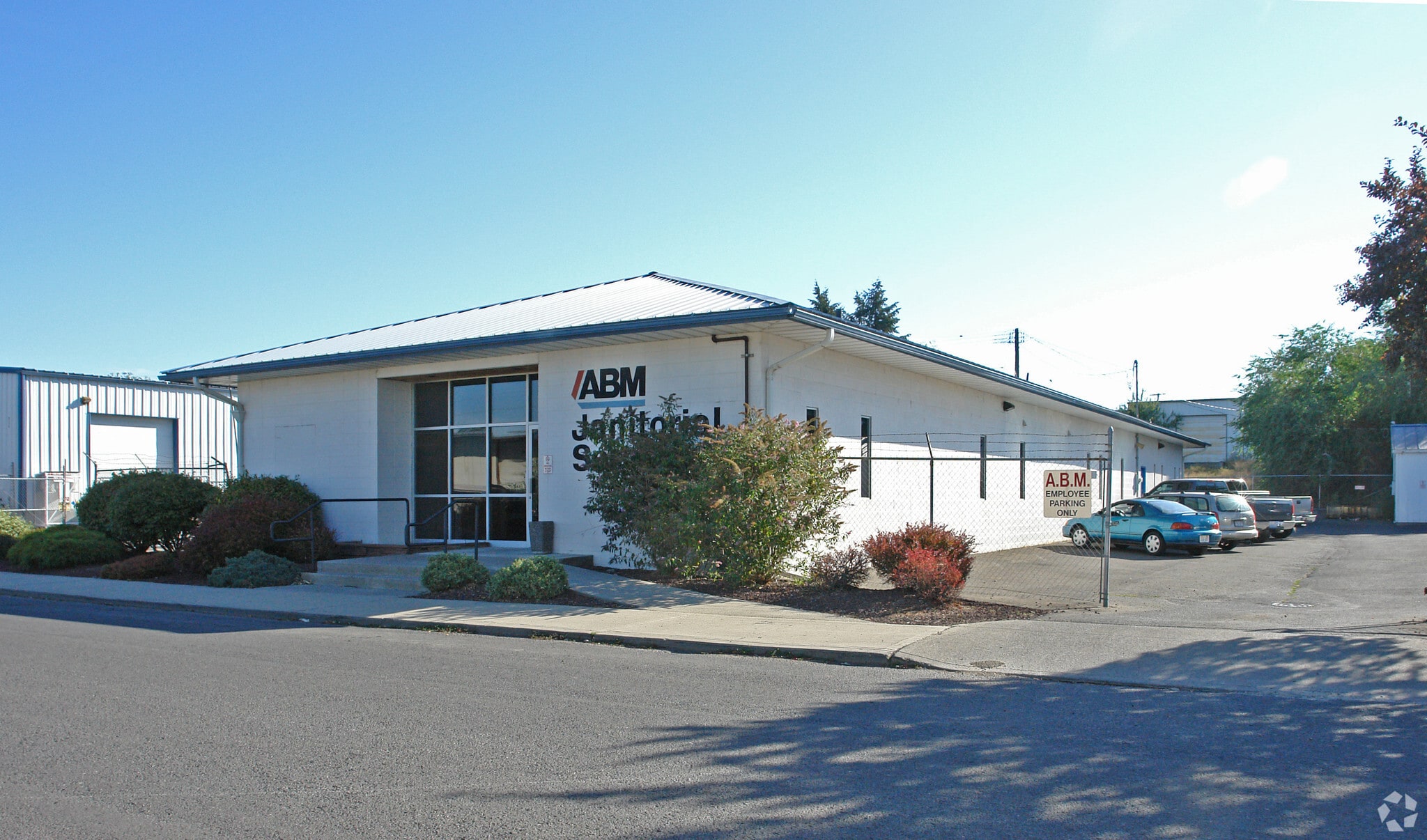 112 N Altamont St, Spokane, WA for lease Primary Photo- Image 1 of 10