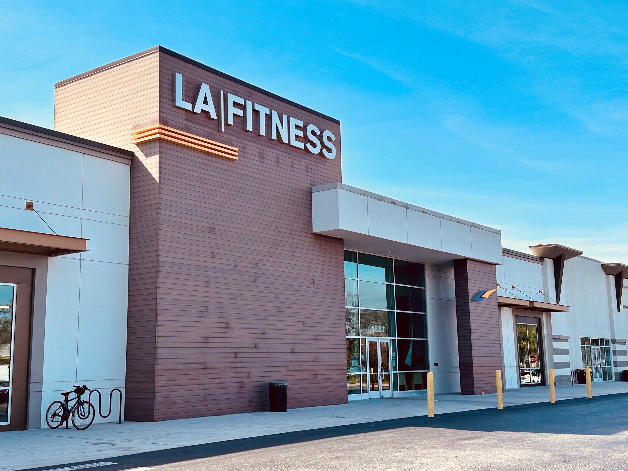 1653-1757 Main St, Dunedin, FL for lease Building Photo- Image 1 of 13