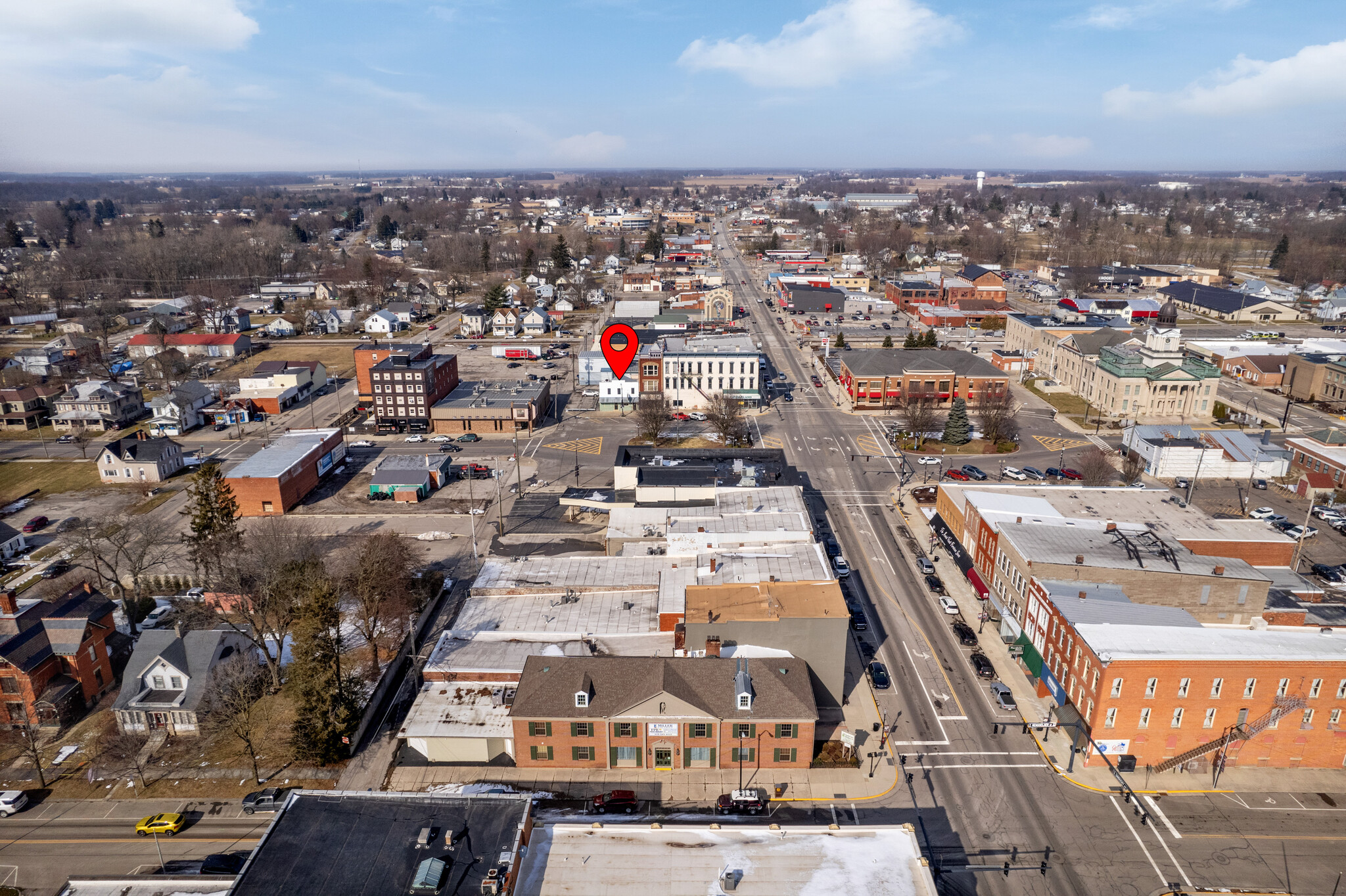 152 Washington Sq, Bucyrus, OH for sale Primary Photo- Image 1 of 34